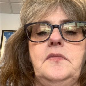 Meet your Posher, Lynn